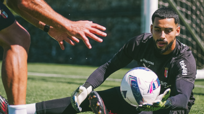 SC Braga: Carlos Vicens com duas caras novas