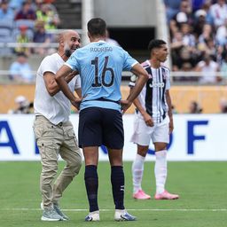 Guardiola com Rodri