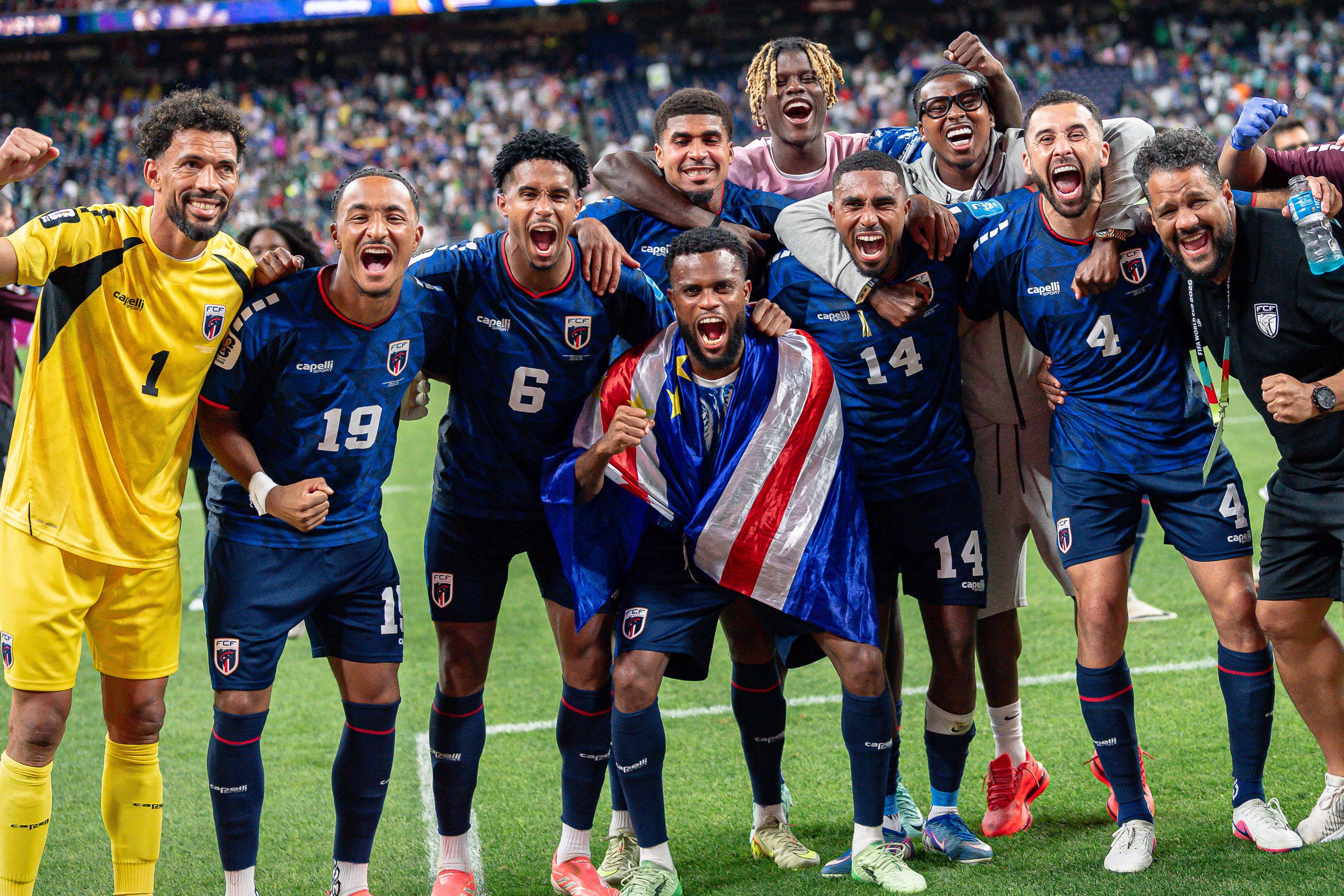 Quem vê Cabo Verde jogar percebe o orgulho e a emoção que os jogadores carregam - Foto: Imago