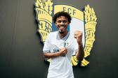 Mathis Jangeal é o mais recente reforço do Famalicão, clube onde chega proveniente do PSG — Foto: Famalicão