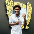 Mathis Jangeal é o mais recente reforço do Famalicão, clube onde chega proveniente do PSG — Foto: Famalicão