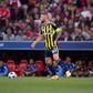 Skriniar ao serviço do Fenerbahçe, na época passada, na Luz