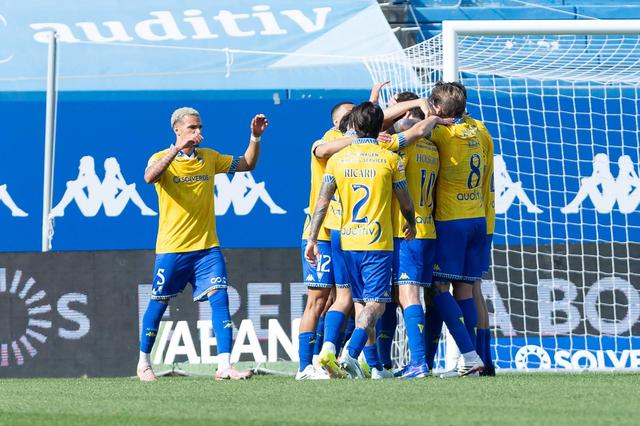 Nova época está aí à porta e plantel do Estoril ainda aguarda pela chegada de um novo treinador