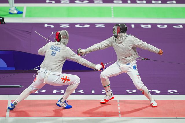 Mais um! Esgrimista Sandro Bazadze é eliminado no sabre e recusa sair da pista