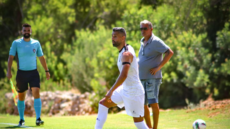 Farense goleou o Moncarapachense em ensaio à porta fechada