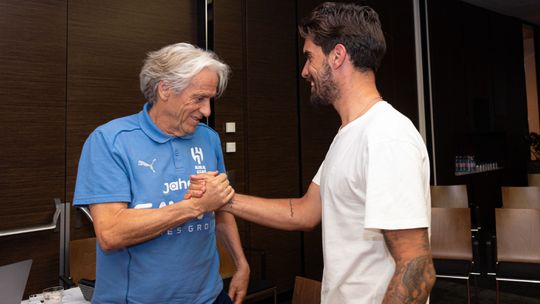 Rúben Neves está novamente às ordens de Jorge Jesus (vídeo)