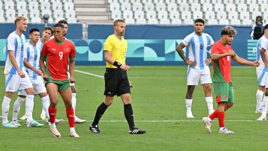 FIFA rejeita protesto da Argentina contra jogo polémico com Marrocos