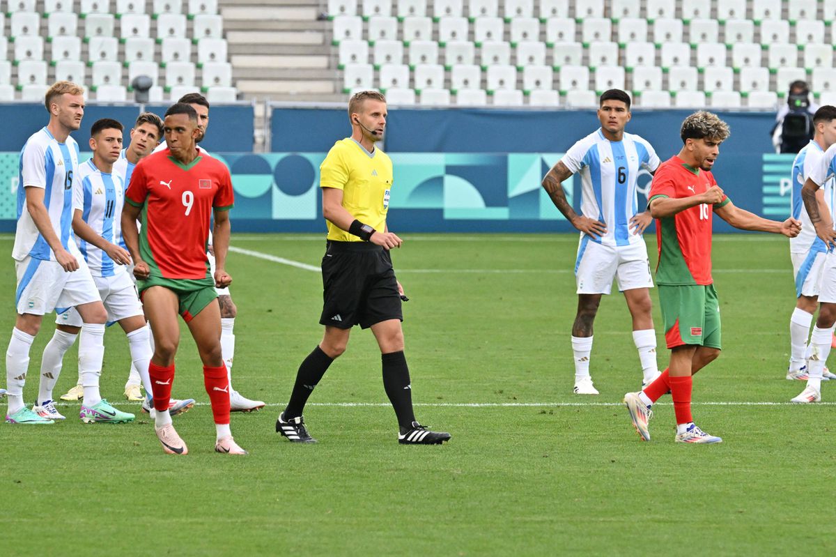 FIFA rejeita protesto da Argentina contra jogo polémico com Marrocos