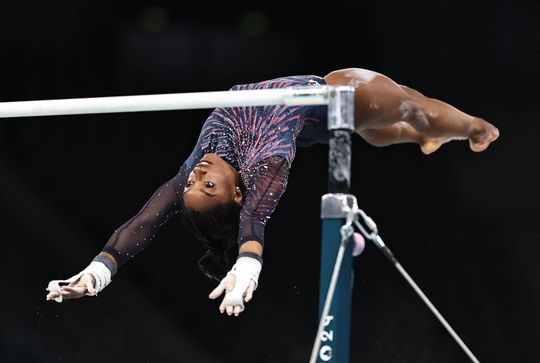 Levantem-se que vai entrar a rainha: Simone Biles tenta algo novo