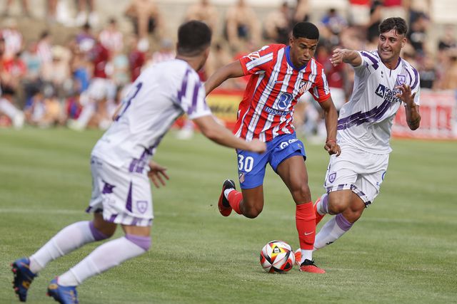 João Félix ficou em Madrid e Atlético empatou no primeiro teste da pré-época