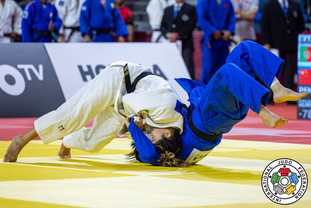 Patrícia Sampaio vence Grand Slam da Mongólia