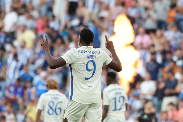 Samu a dedicar o golo a Diogo Jota