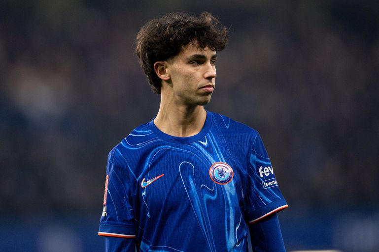 «João Félix? As pessoas têm de ter alguma educação...»