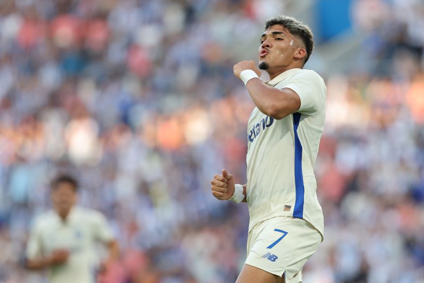 William Gomes foi decisivo na reviravolta do FC Porto na receção ao Twente