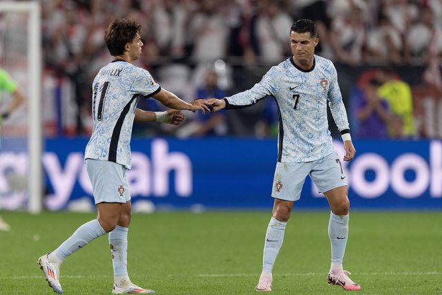 Mercado: João Félix apanha 'boleia' de CR7 e já está na Áustria