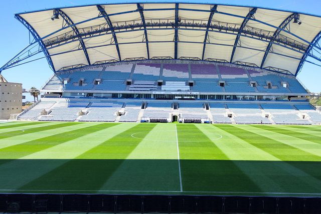 A procissão sai do adro no Algarve