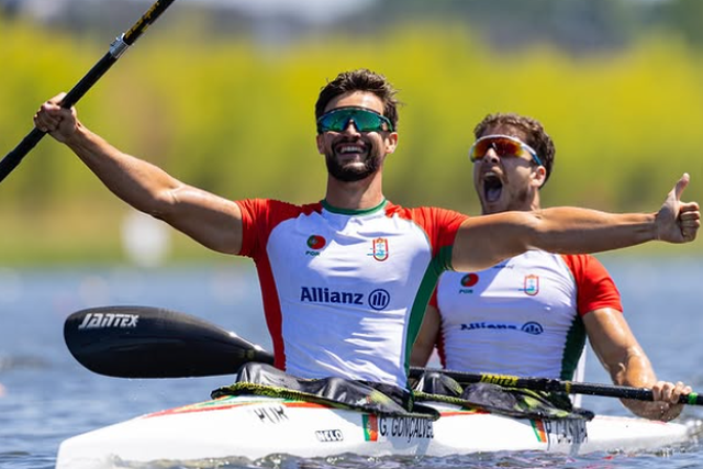 Canoagem: Gustavo Gonçalves e Pedro Casinha campeões do mundo sub-23 em K2 500