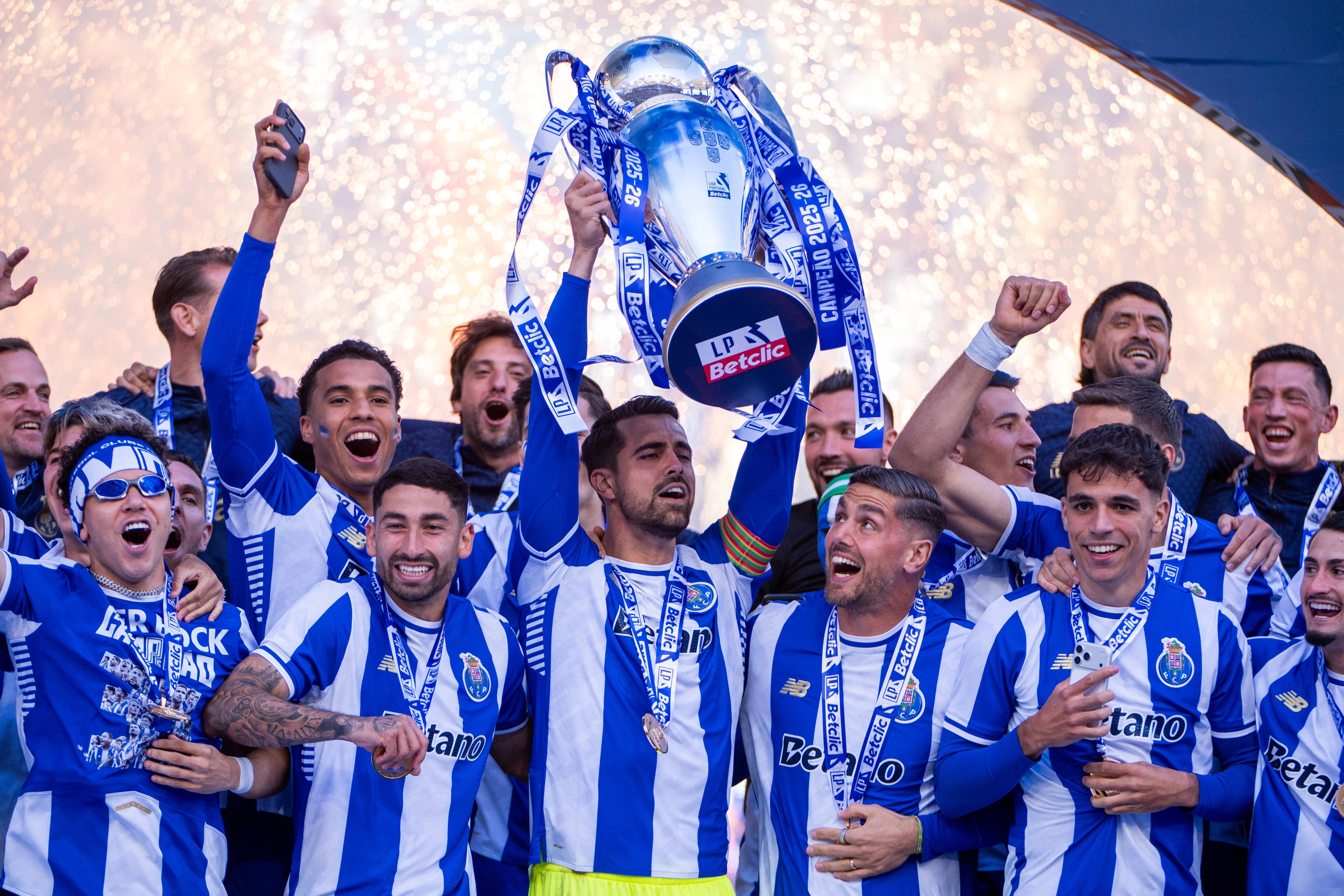 Dragões querem juntar a Supertaça ao campeonato - Foto: IMAGO