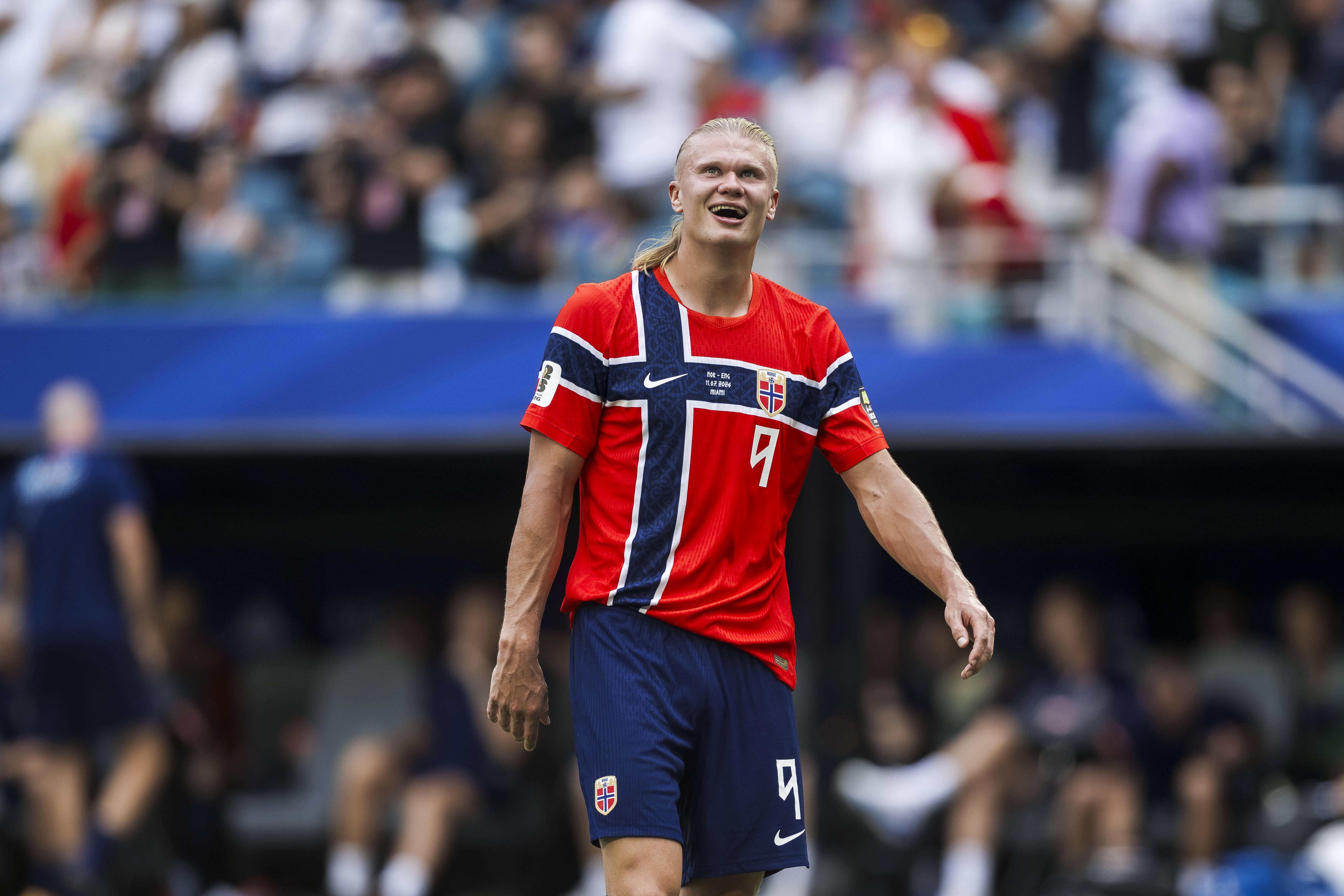 1. Haaland (Noruega/Manchester City) - 220 milhões de euros. Valorização de 20 milhões de euros