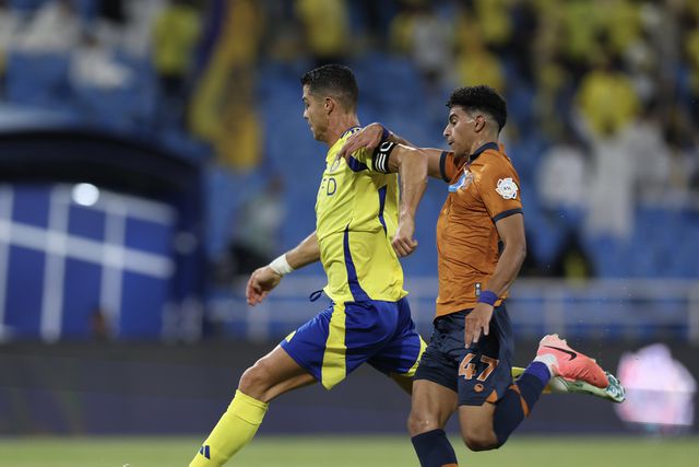 VÍDEO: Cristiano Ronaldo marca de livre direto e está a um golo dos 900