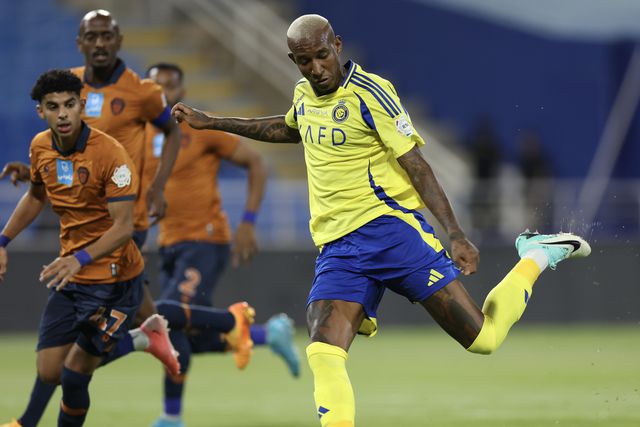 Cristiano Ronaldo e Talisca brilham em goleada do Al Nassr