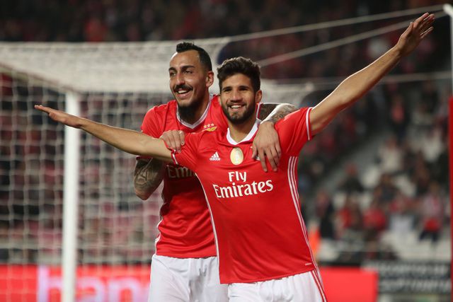 Ex-Benfica regressa à Europa cinco anos depois
