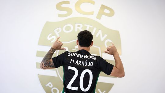 Maxi Araújo custa 13.6 milhões ao Sporting (todos os detalhes do negócio)