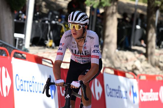 Marc Soler e o erro que lhe custou a luta pela vitória: «Van Aert surpreendeu-me...»