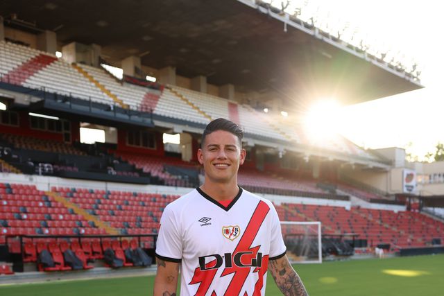 Presidente do Rayo compara chegada de James à de… Maradona a Nápoles