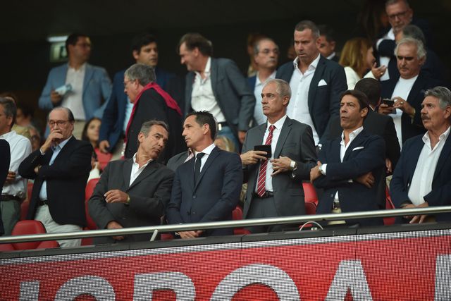 A vitória foi do Benfica, a noite foi de Rui Costa