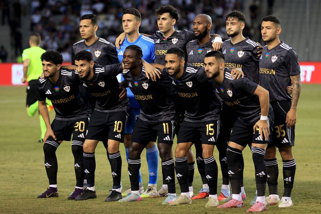 Oito anos depois, há uma equipa de regresso à Champions