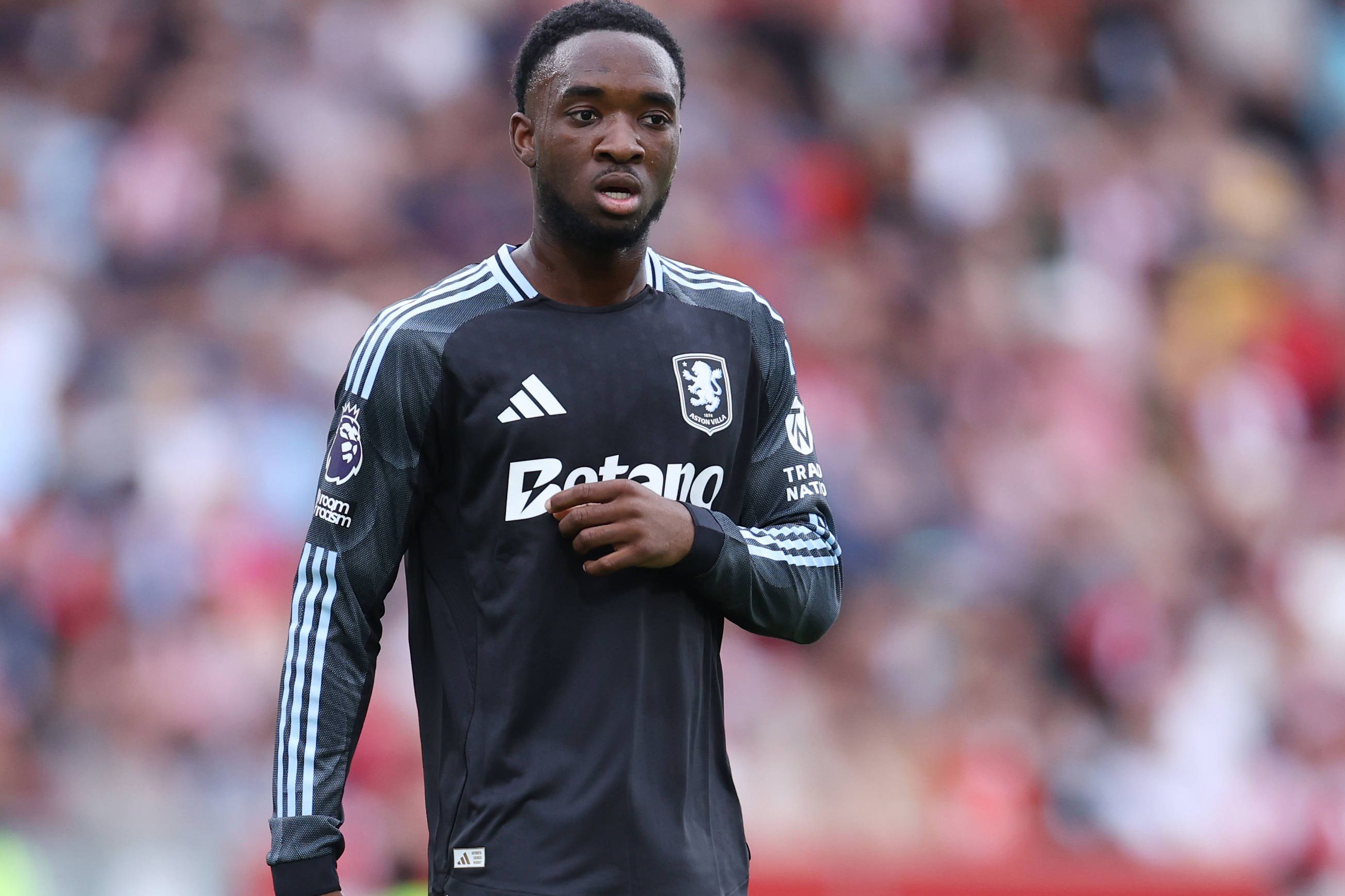 Lamare Bogarde, jogador do Aston Villa