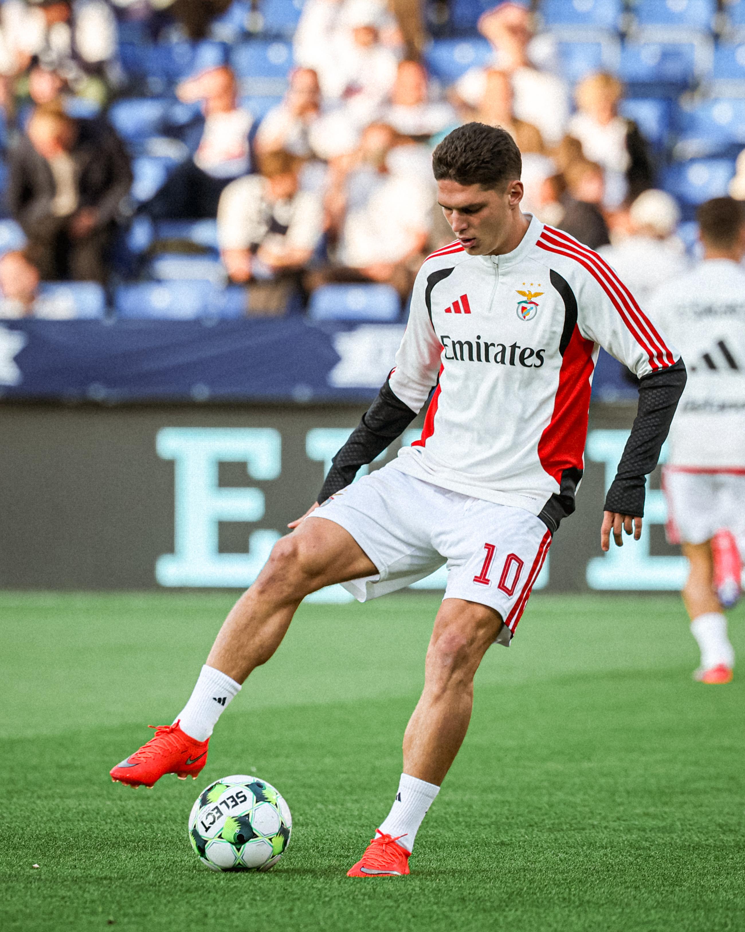 Sudakov  - Foto: SL Benfica