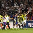 Guendouzi polémico no Lyon-Fenerbahçe