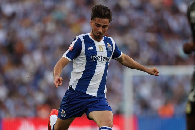 FC Porto: treino decide potencial 'reforço' para Farioli no Fontelo