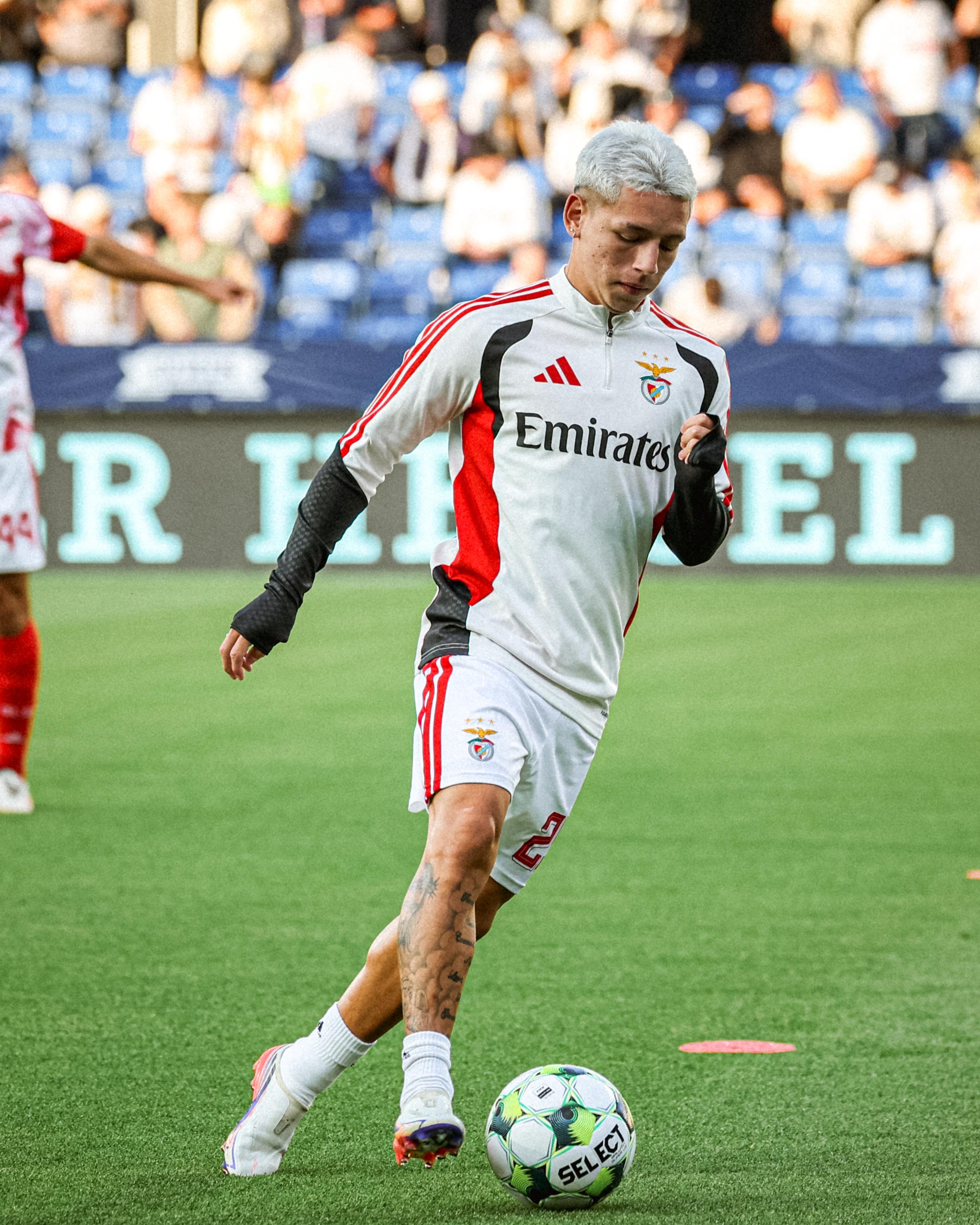 Prestianni foi assobiado ao longo da partida  - Foto: SL Benfica