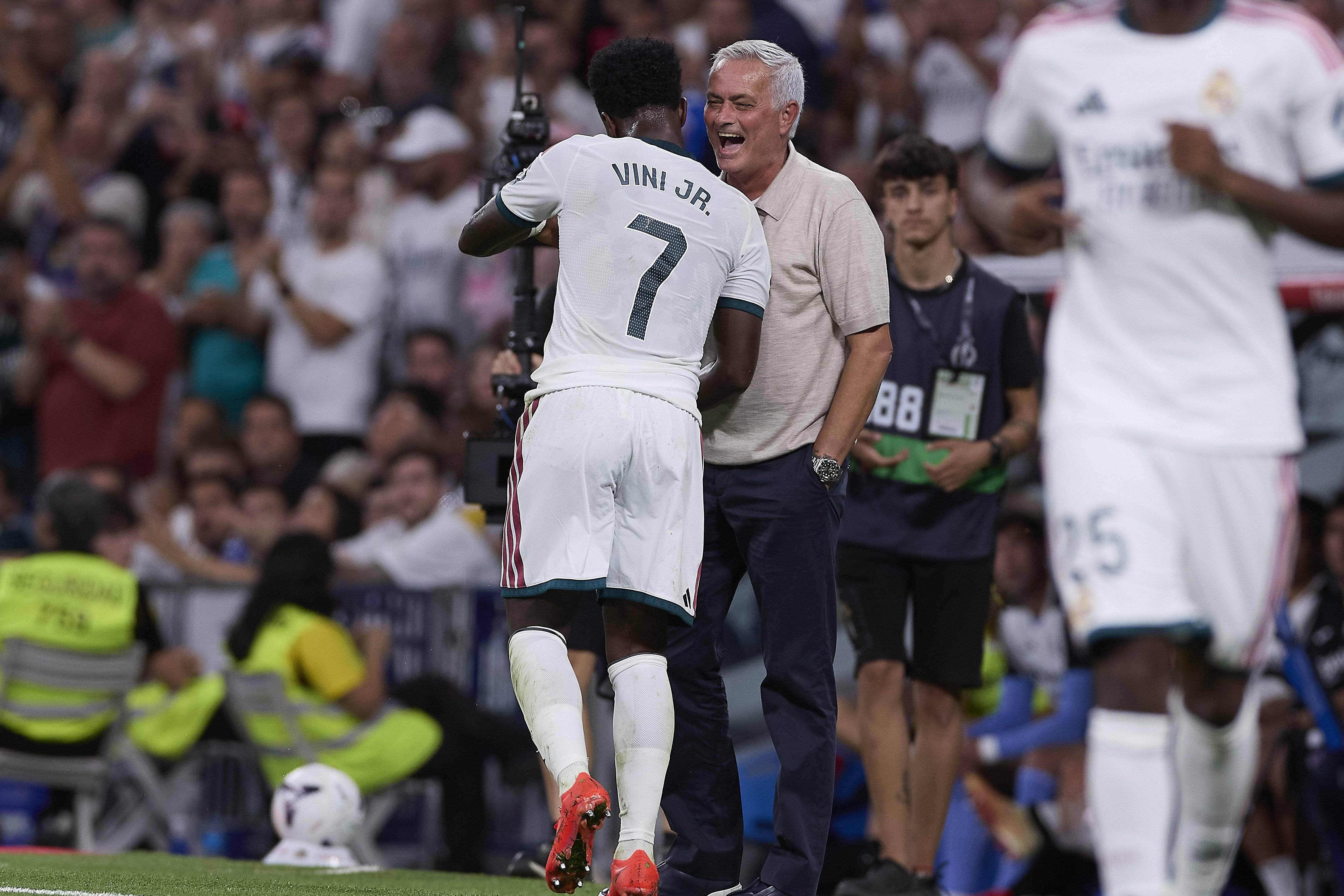 Mourinho e Vinícius Júnior