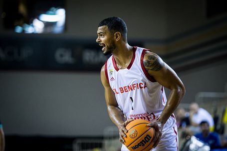Com 28 pontos Aaron Broussard foi o melhor marcador do jogo     Fotografia SL Benfica