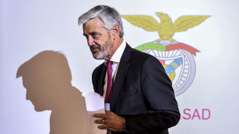 Oficial: Soares de Oliveira deixa Benfica e recebe €1,5 milhões líquidos