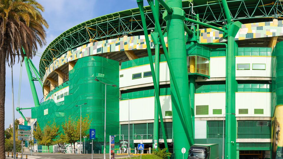 Sporting: Chelsea mantém interesse na SAD, mas há incompatibilidades