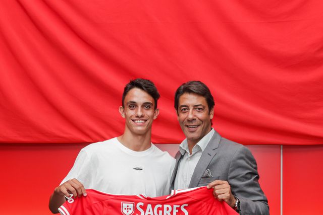 Benfica renova com João Rego até 2028