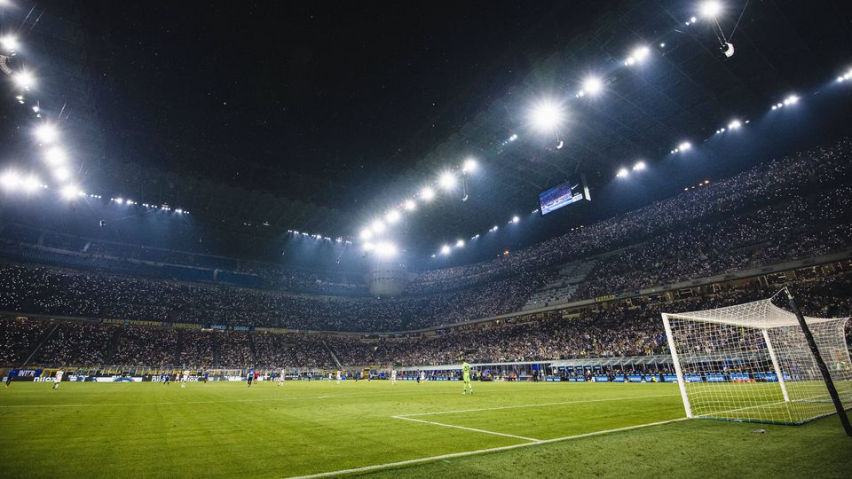 Inter em campo com Benfica à vista, Nápoles quer reentrar nos eixos após Braga: siga aqui em direto