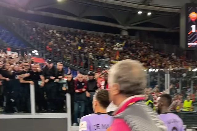 Capitães do Athletic Bilbau repreendem adeptos por uso de pirotecnia