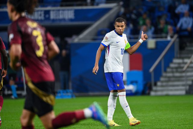 Já há data para novo episódio da 'guerra' entre Mbappé e PSG