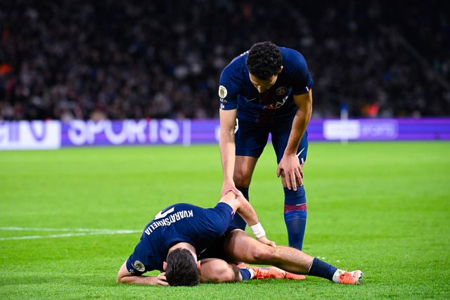Depois de Dembélé, PSG enfrenta problema com Kvaratskhelia
