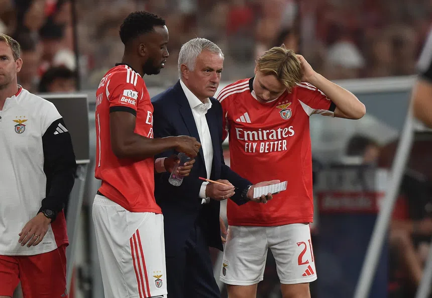 Benfica em guerra civil! Que vergonha!