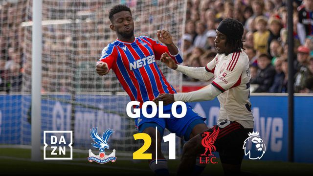 O golo que valeu a primeira derrota do Liverpool na Premier League – aos 90+7’!