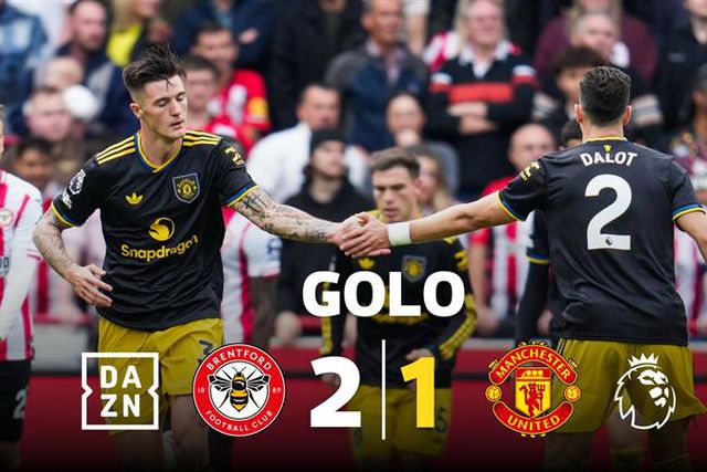 À terceira foi de vez: Sesko estreia-se a marcar na Premier League