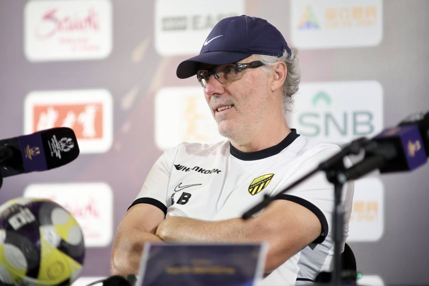 Laurent Blanc já não é o treinador do Al Ittihad