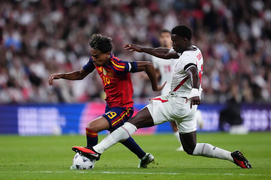 Lamine Yamal e Marc Guehi